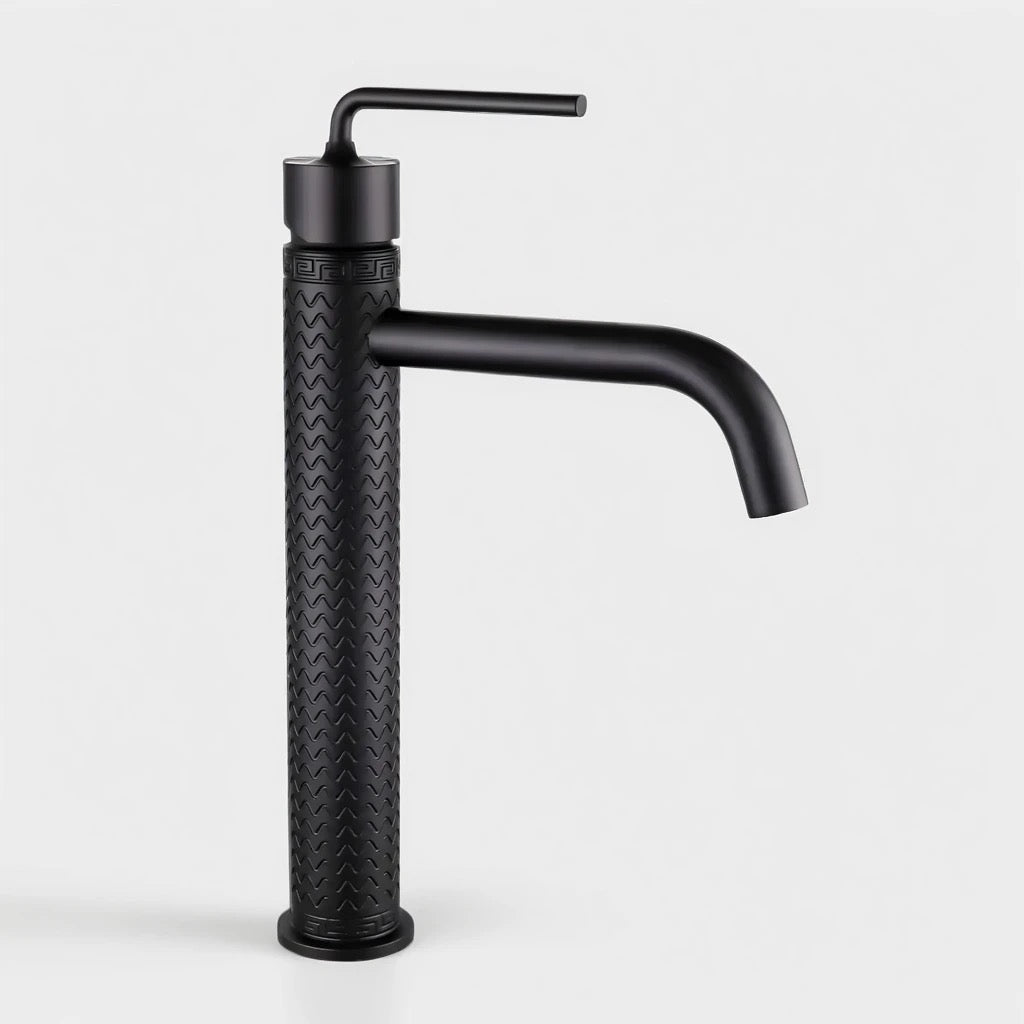 BLACK RIPPLE FAUCET