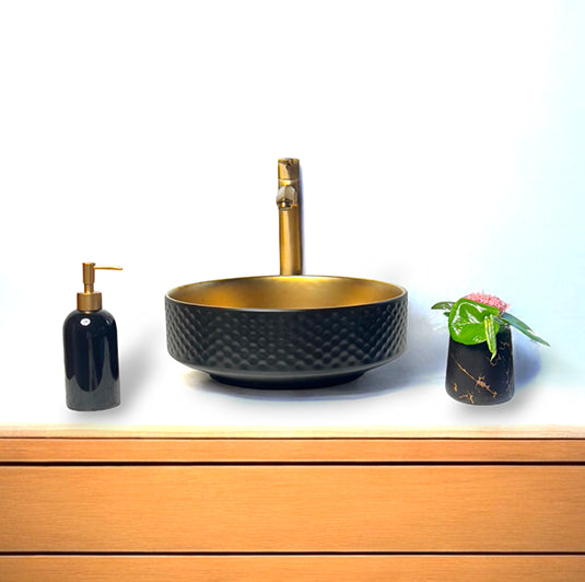 CERAMIC WASH BASIN