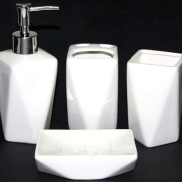 CERAMIC BATH SET - MPBS103W